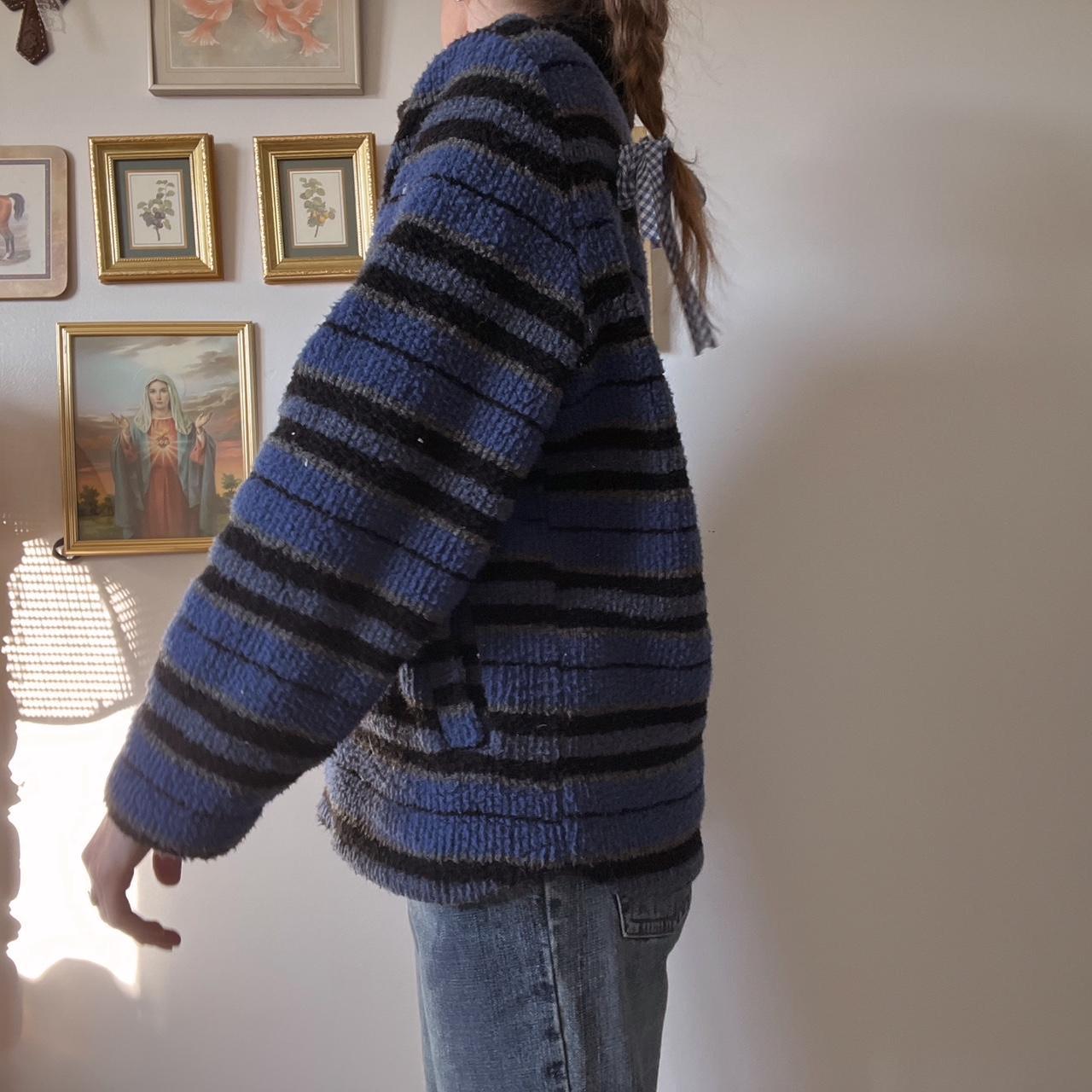 Cozy blue striped plush sweater (M)