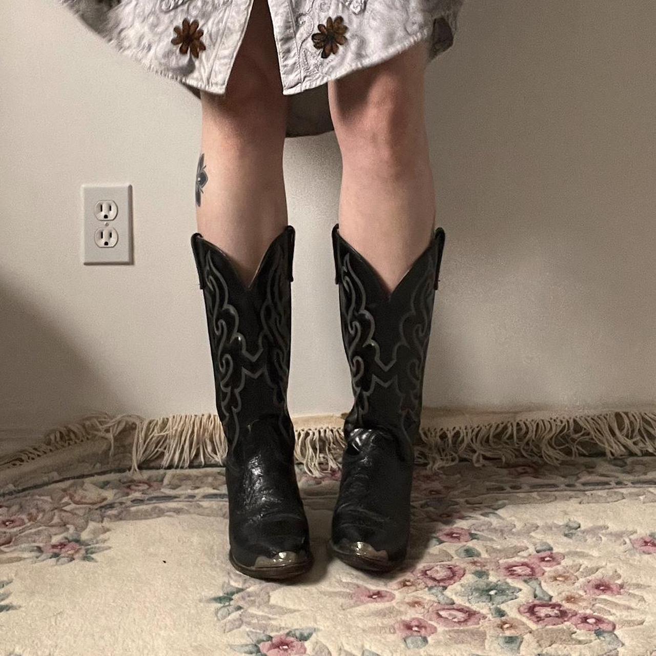 Black leather cowboy boots (8)