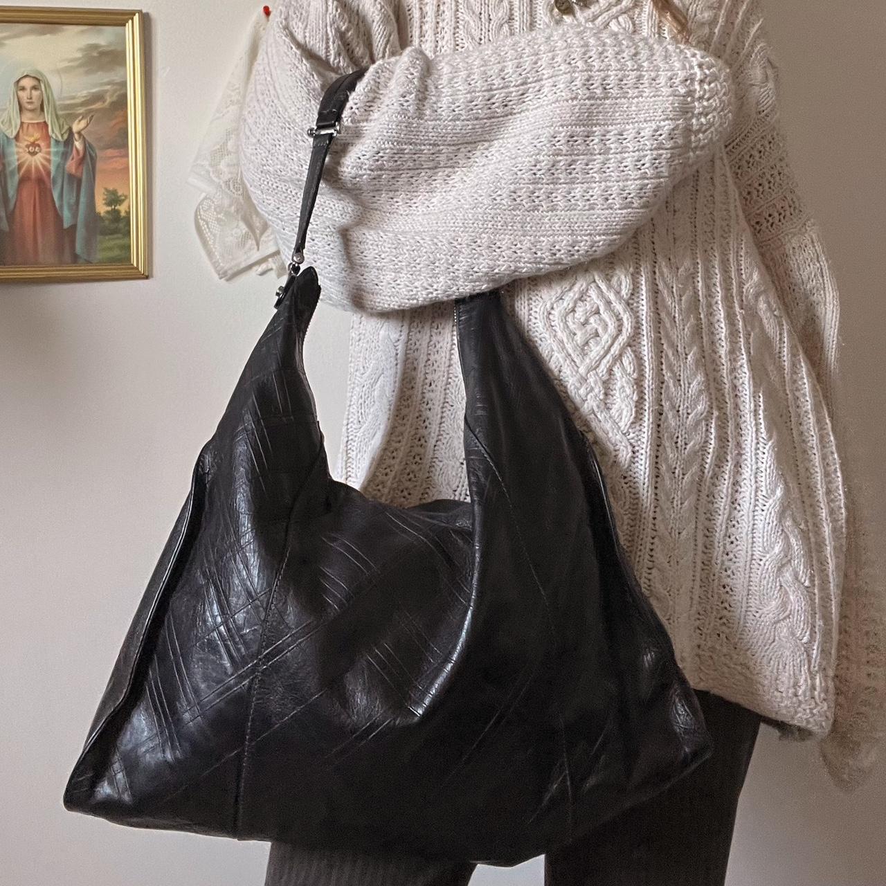 Slouchy leather shoulder bag