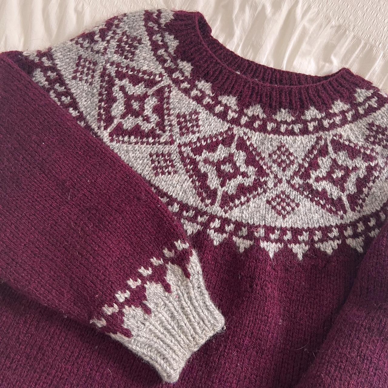 Burgundy chunky knit sweater (XL)