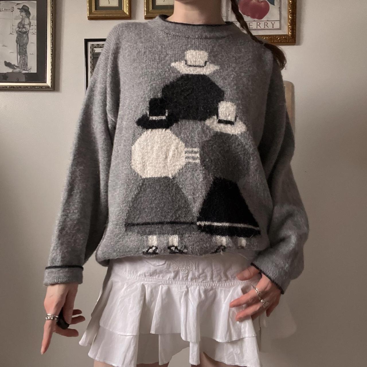 Grey skies wool knit sweater (L)