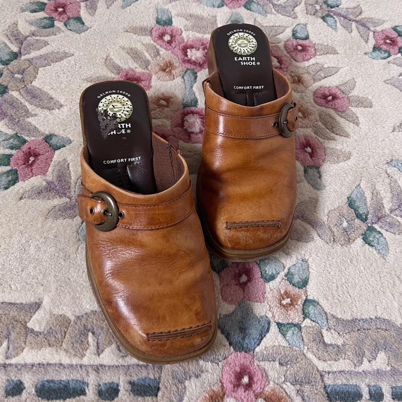 Tan buckle clogs (8)