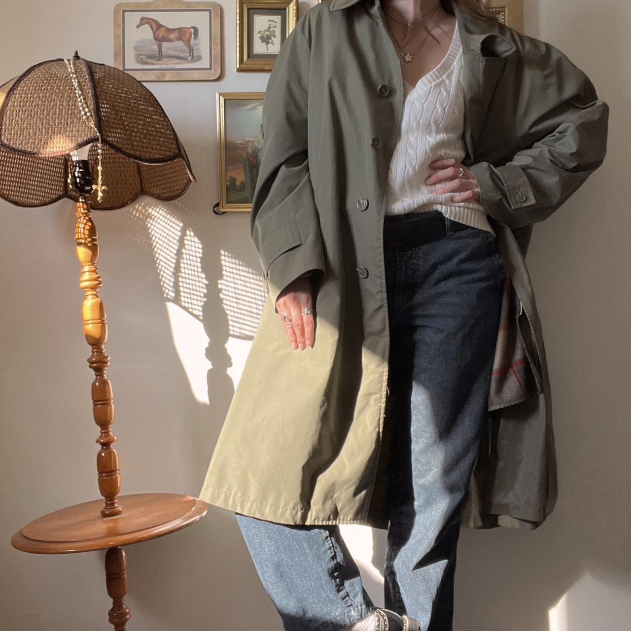 Vintage 80's khaki green trench coat (L)