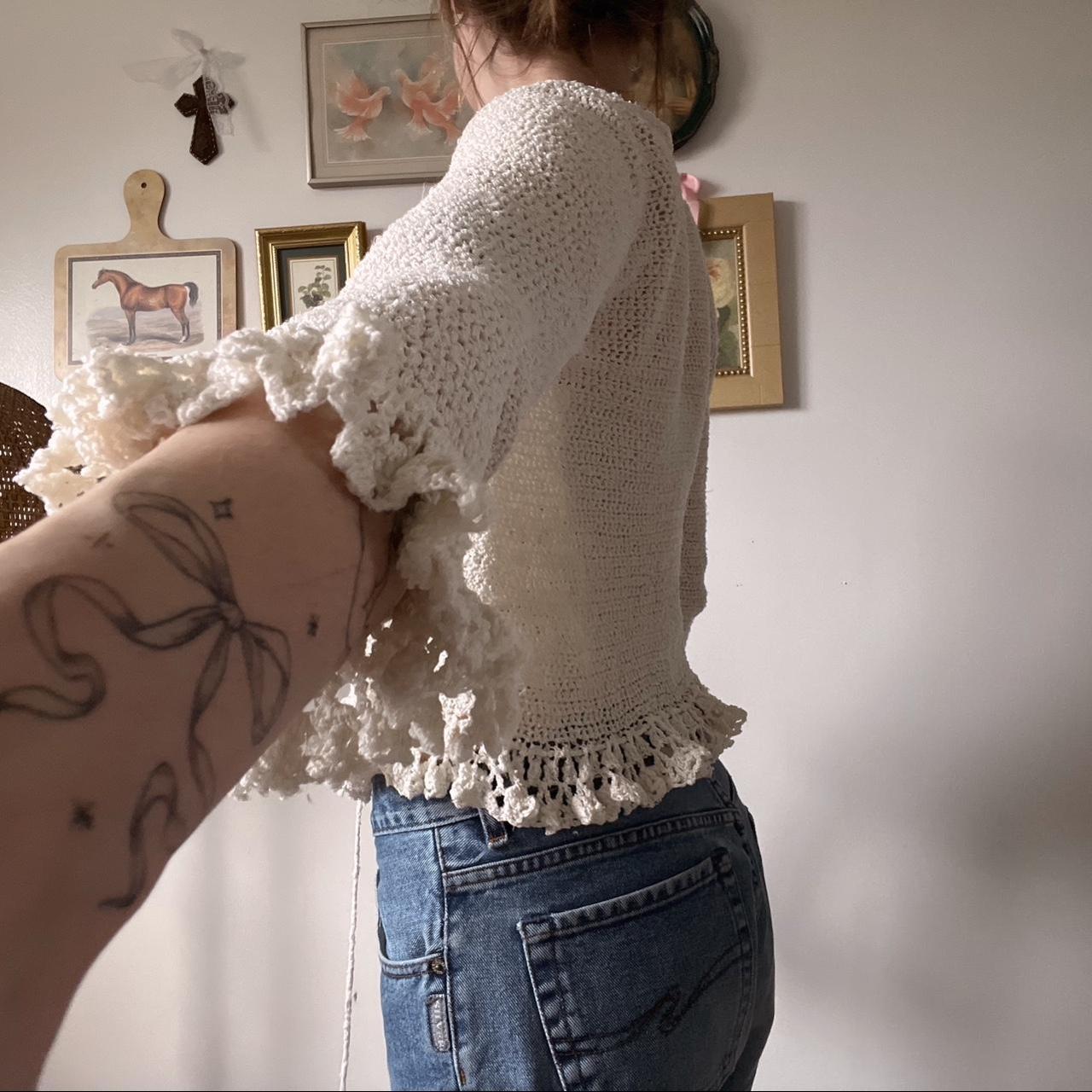 Frilly knit cardigan (S)