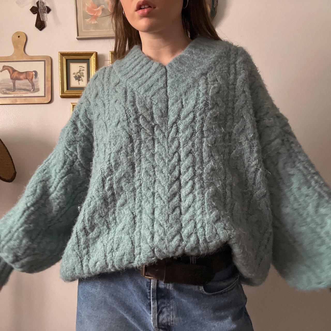 Ocean blue chunky knit sweater (M)