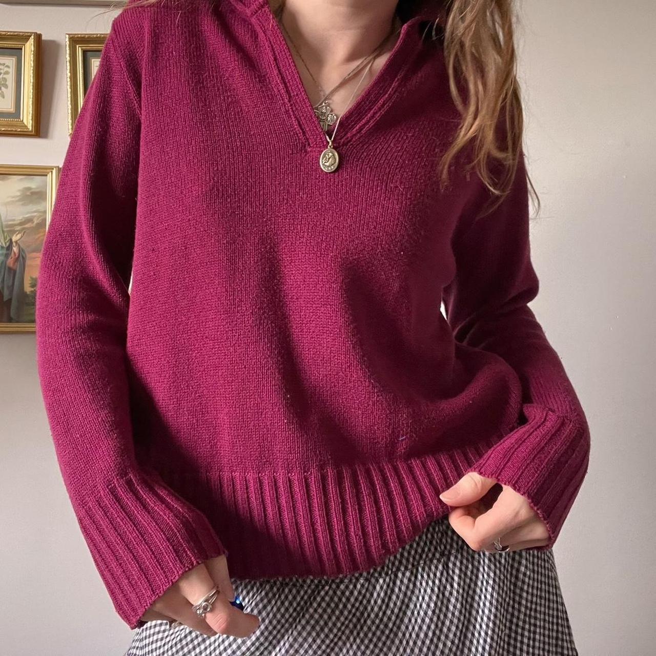 Burgundy knit sweater (M/L)