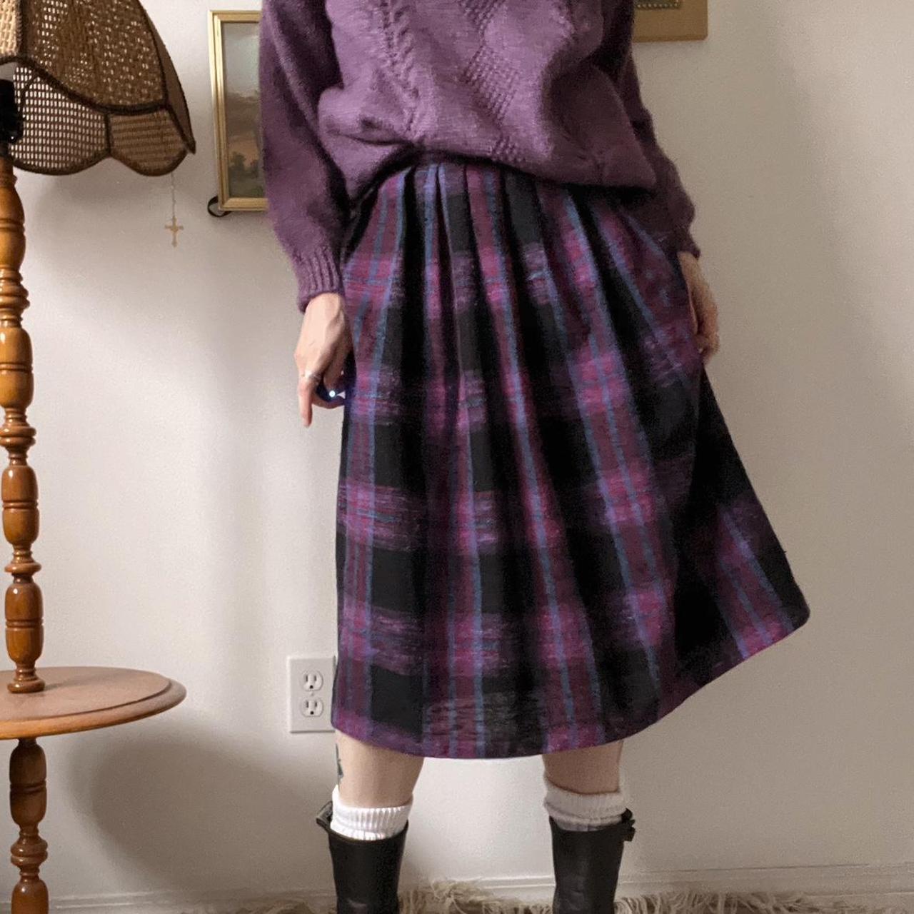 Vintage wool plaid midi skirt (27")