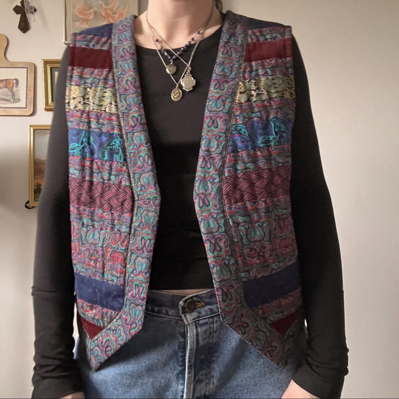 Quilted patchwork reversible vest (L)