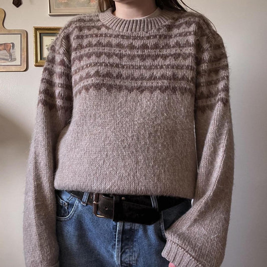 Cozy brown vintage knit (M)