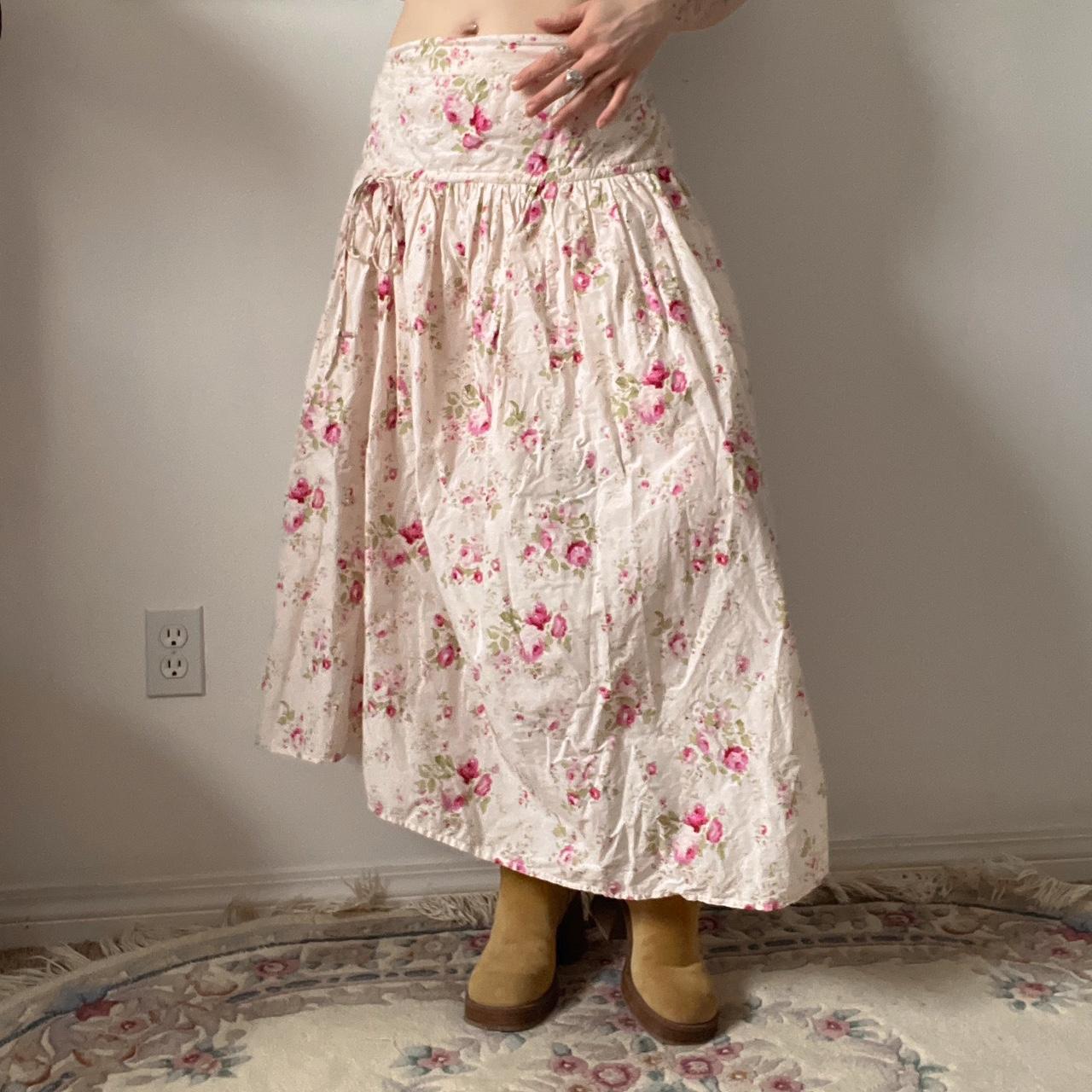 Pink floral maxi skirt (M/L)