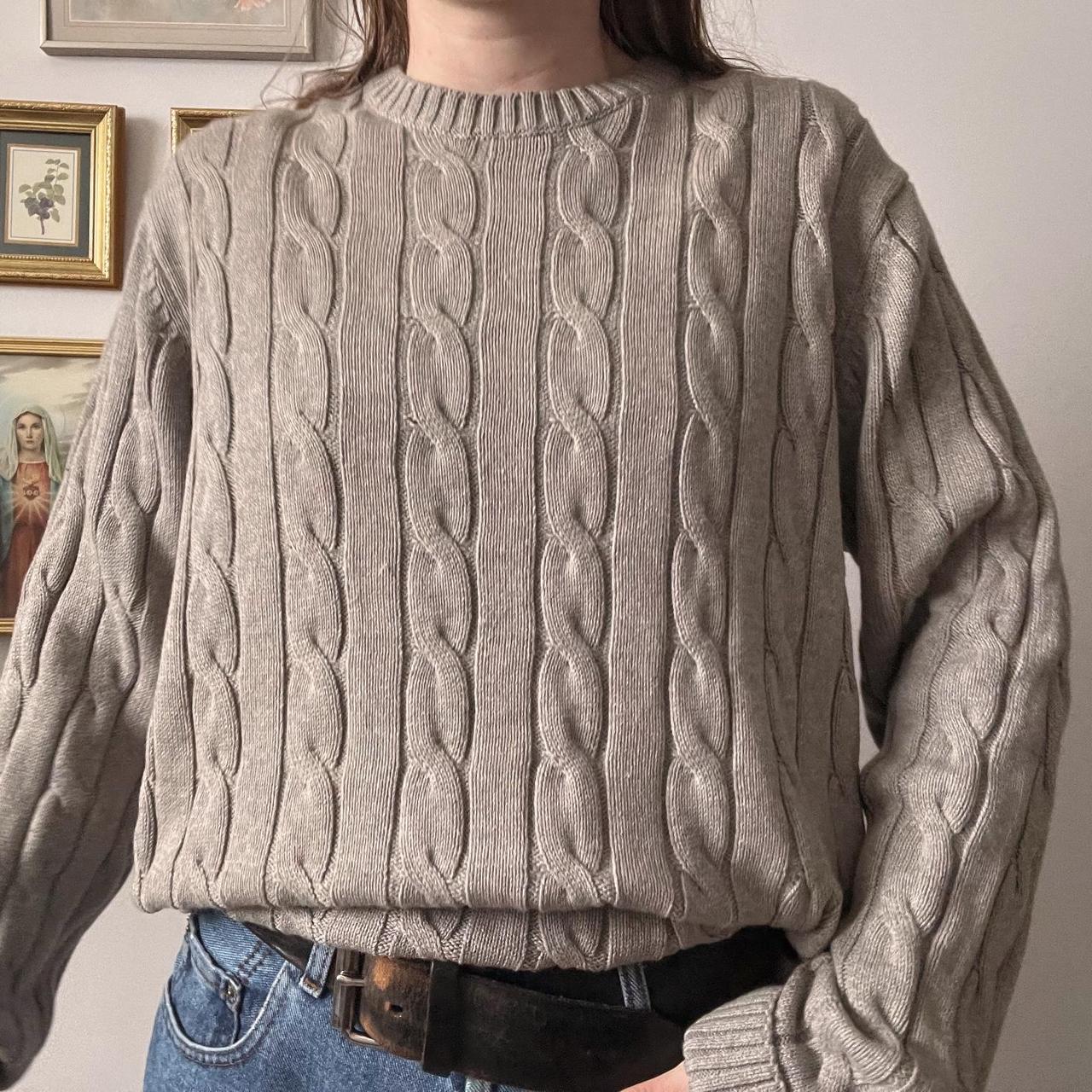 Cloud grey cable knit sweater (M)