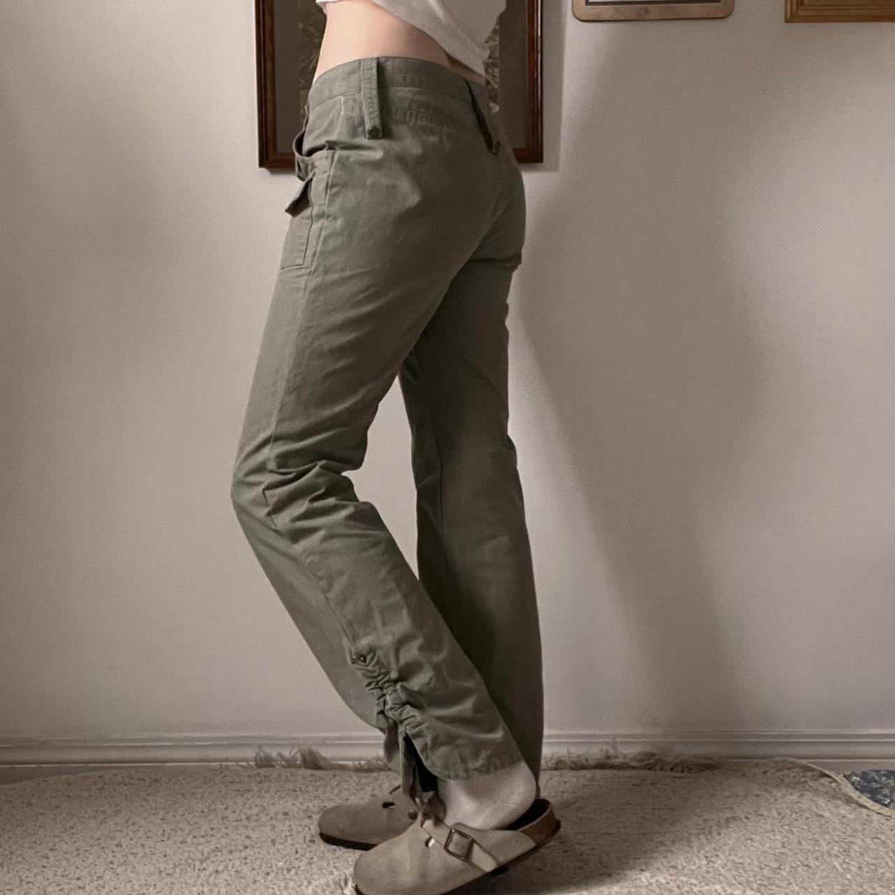 Sage green low rise pants (S)