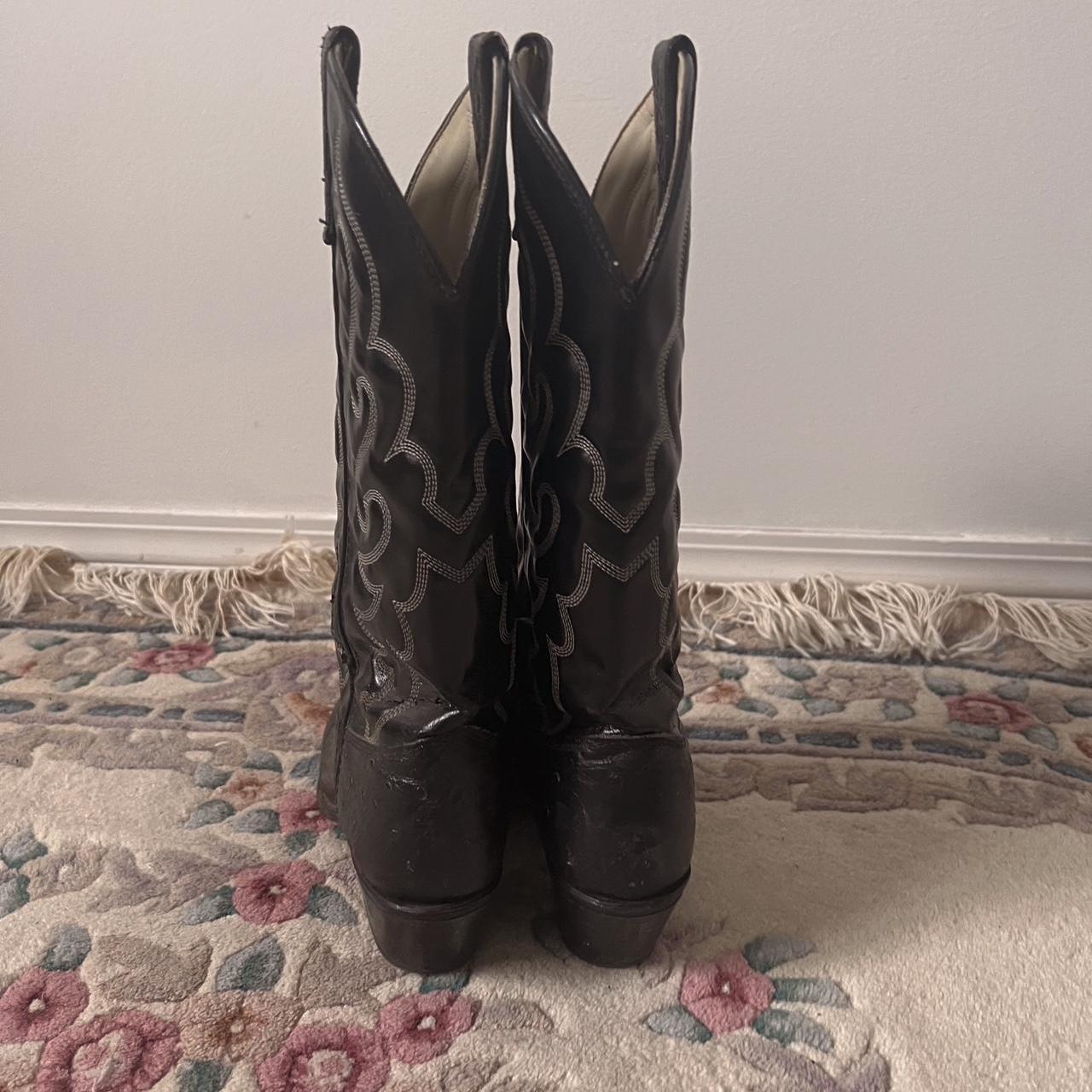 Black leather cowboy boots (8)