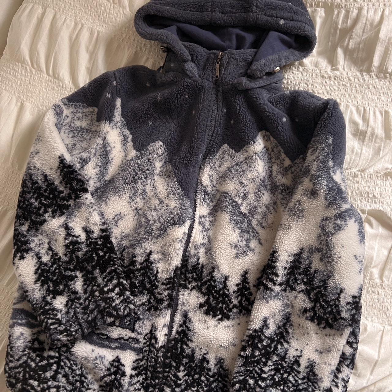 Cozy winter fleece jacket (L)