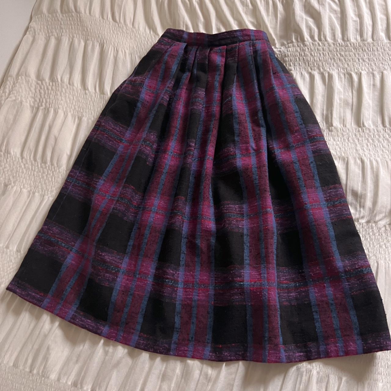 Vintage wool plaid midi skirt (27")