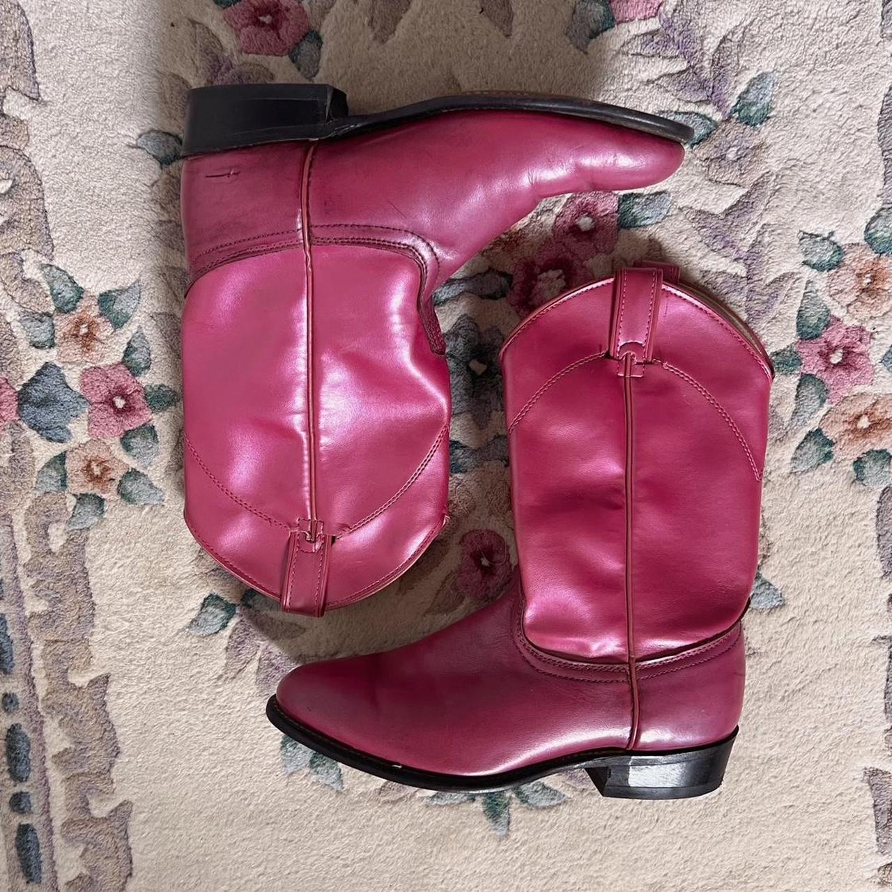 Pink cowgirl boots (8.5)