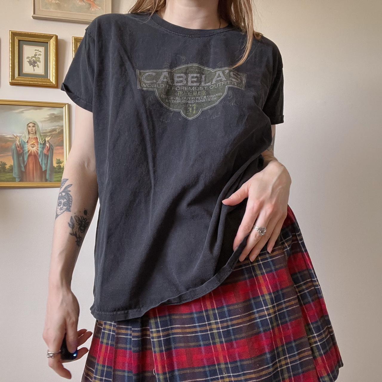 Baggy grunge Cabela's tee (L)