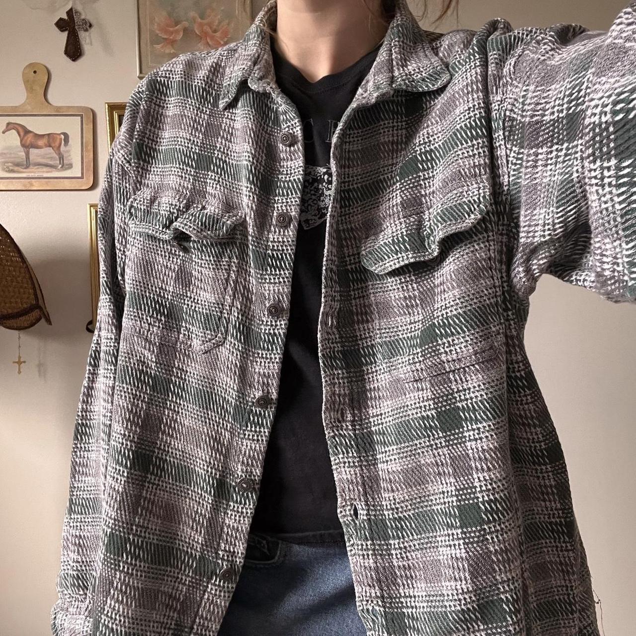 Waffle knit plaid button up (XL)