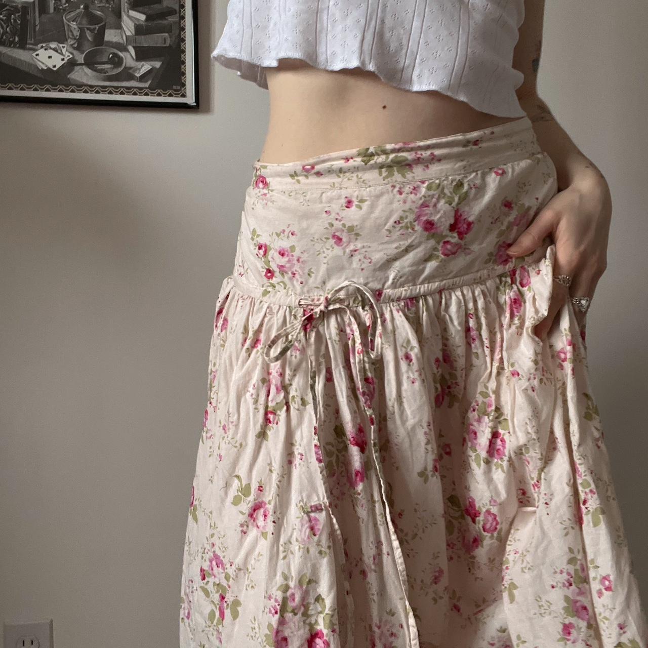 Pink floral maxi skirt (M/L)