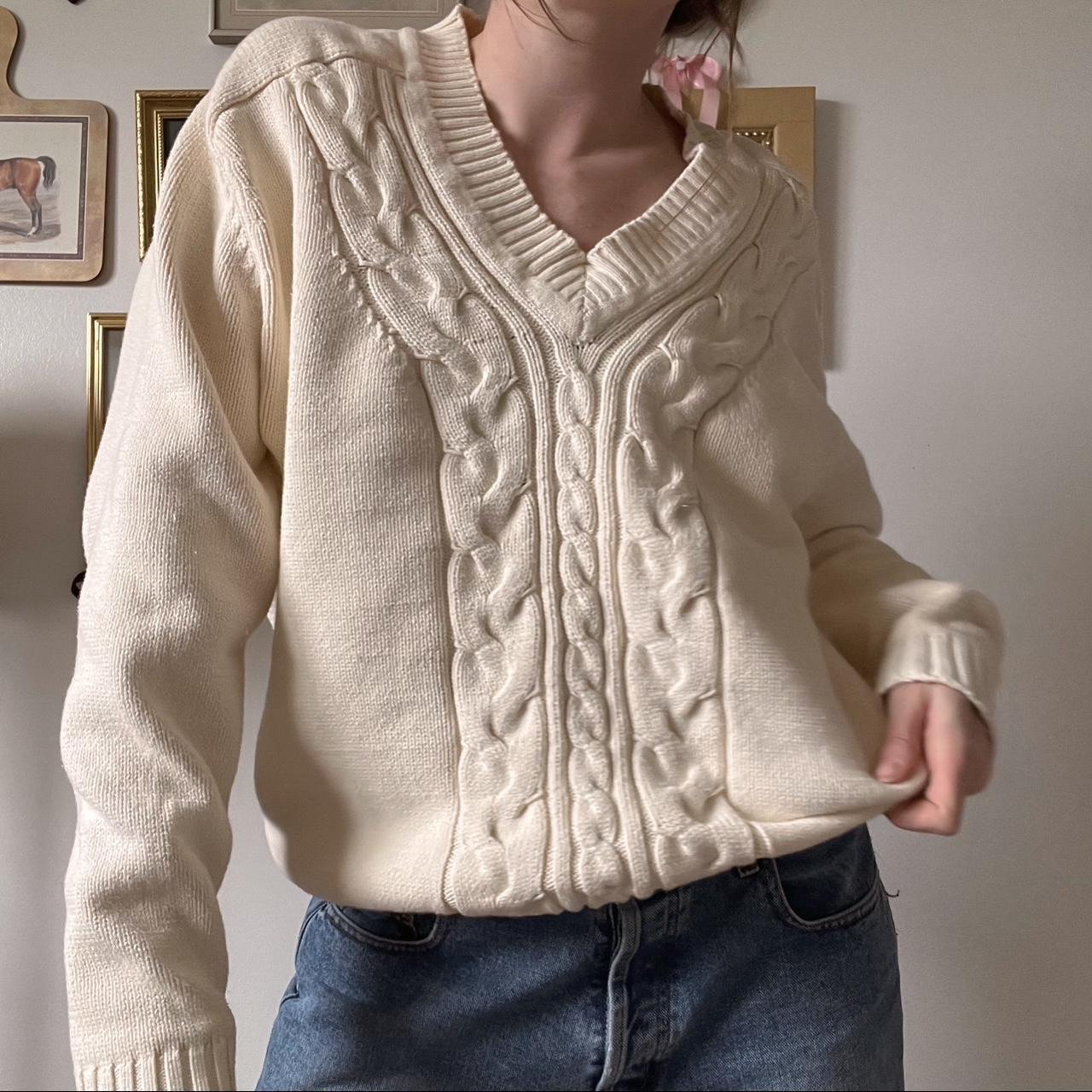 Cable knit cream sweater (L)