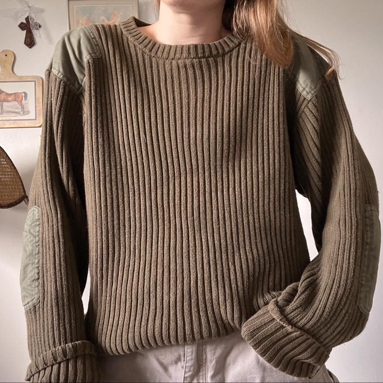 Vintage khaki knit sweater (L)