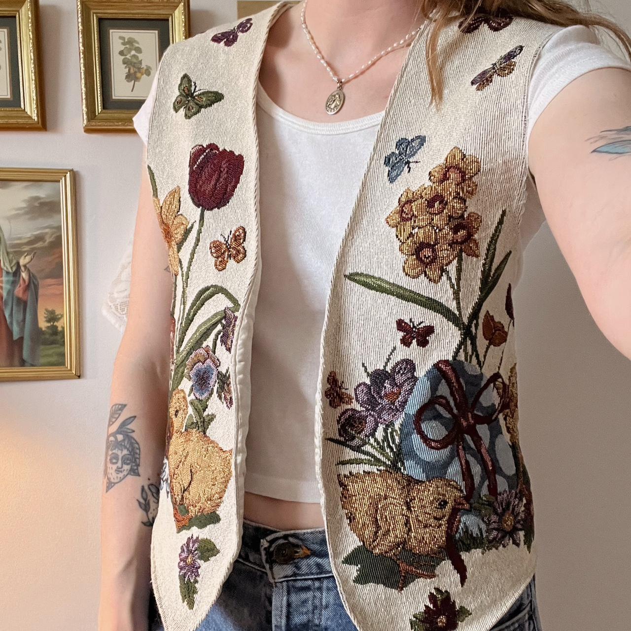 Woodland tapestry vest (S-L)