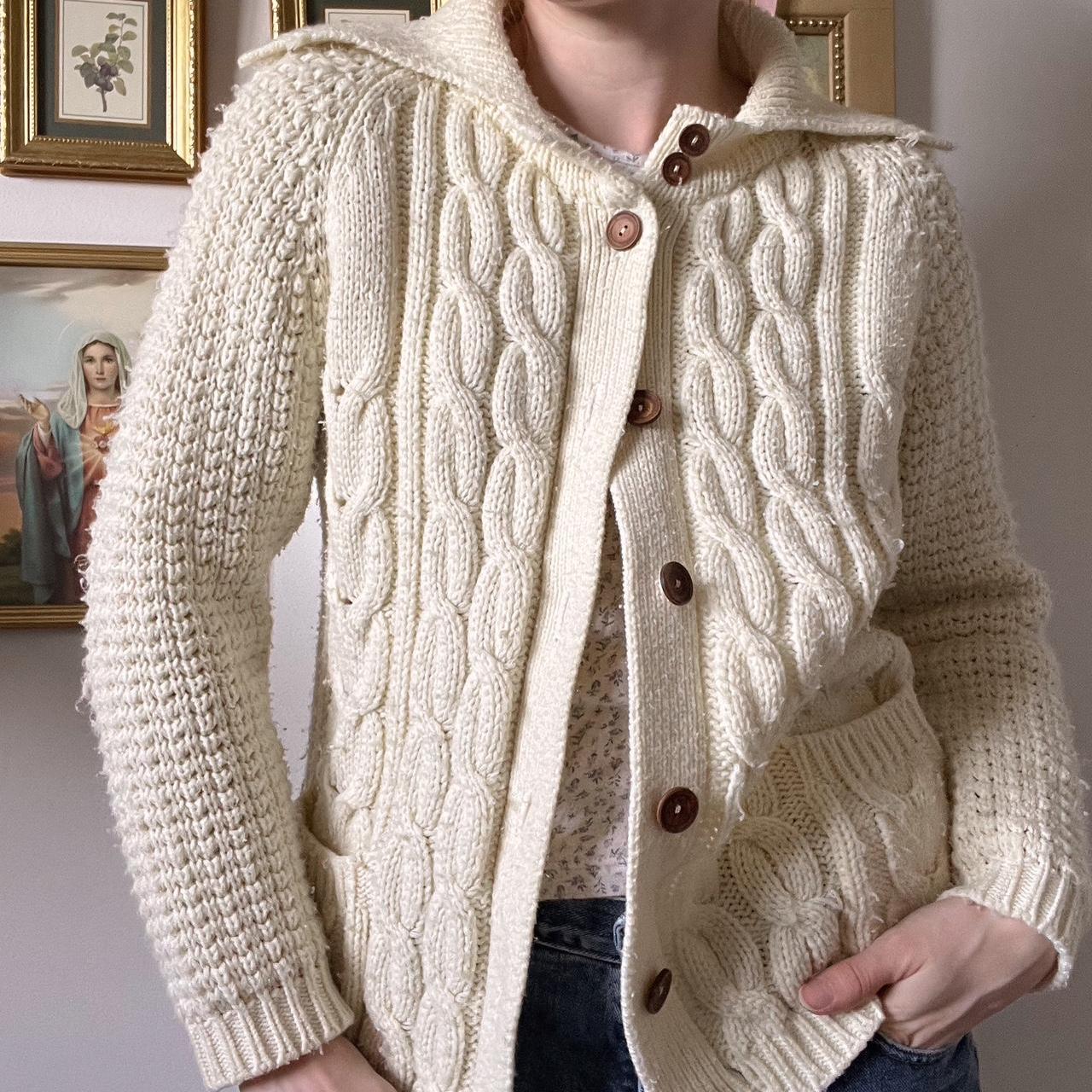 Cream chunky cable knit cardigan (S)