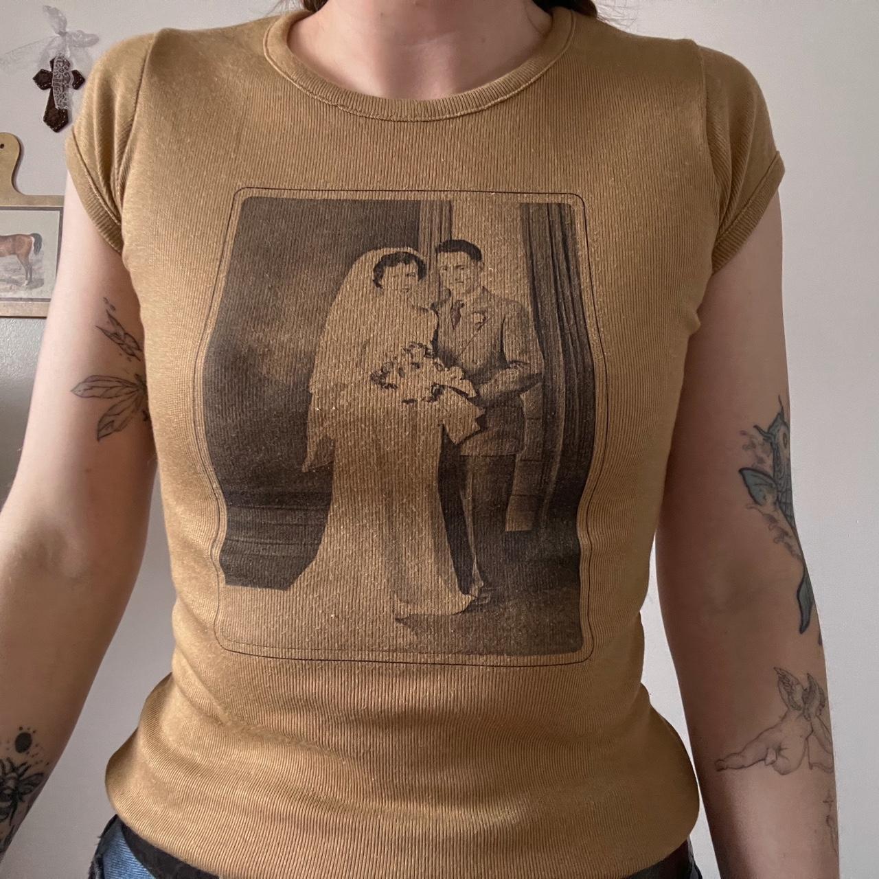 1970's wedding portrait baby tee (S/M)