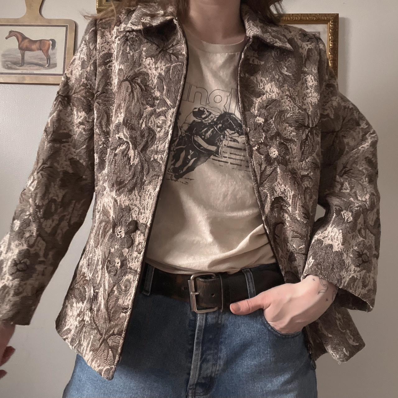 Latte floral tapestry jacket (M)