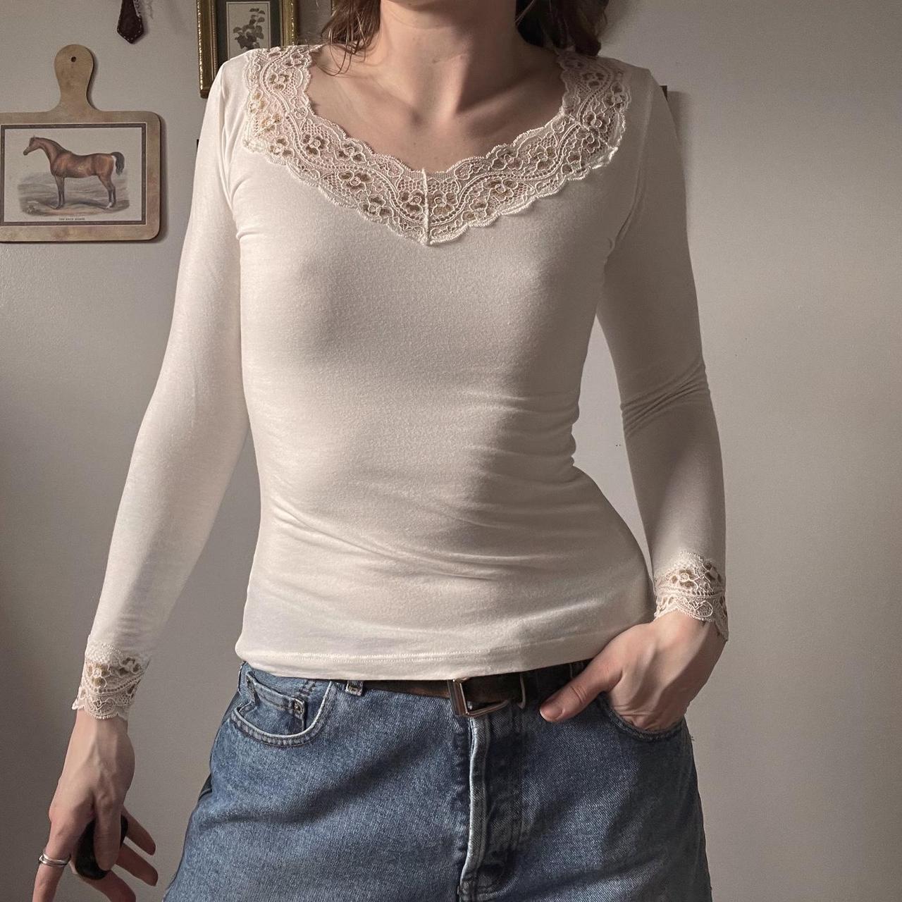 Elegant vintage lace top (S)