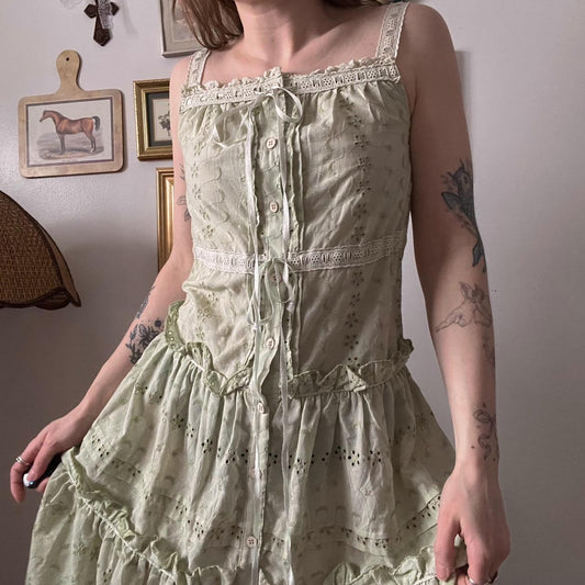 Sage eyelet vintage dress (S)