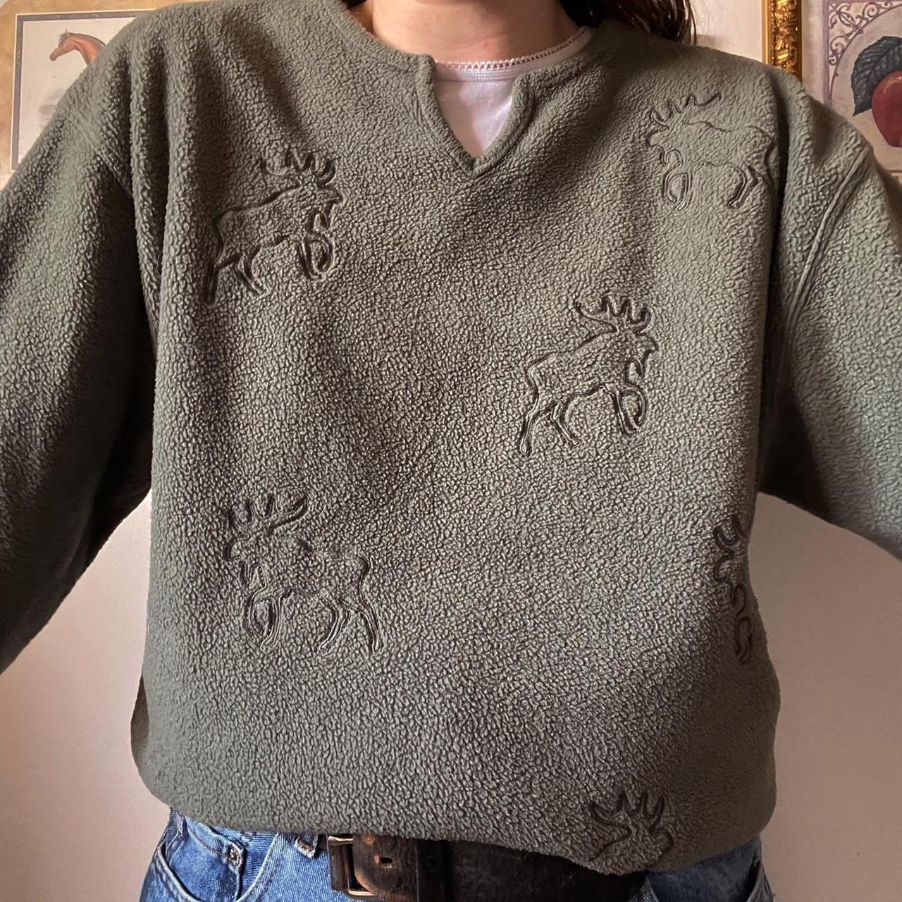 Sage fleece moose sweater (M)