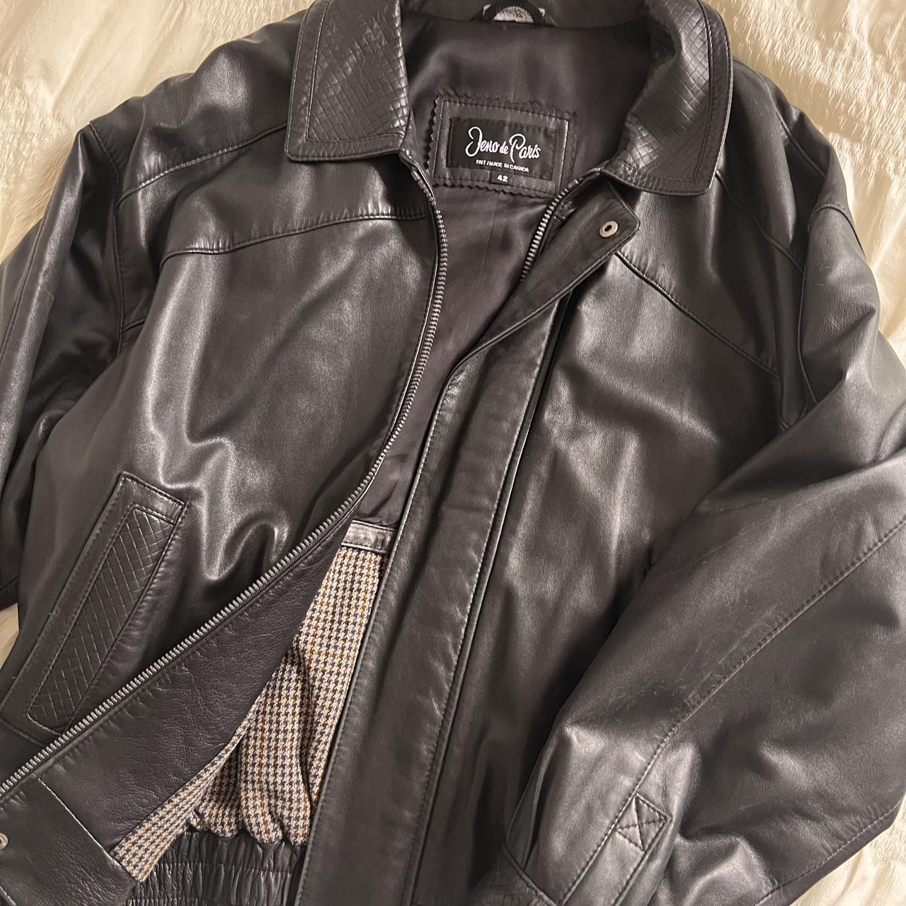 Black leather bomber jacket (XL)