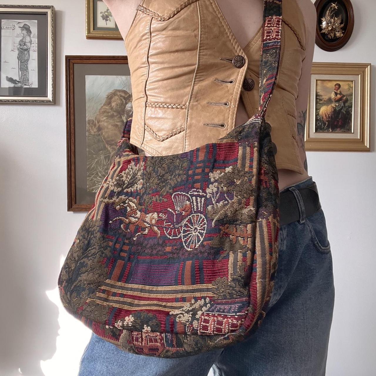 Horse & carriage tapestry bag