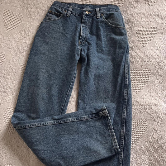 Slouchy wrangler jeans (32")