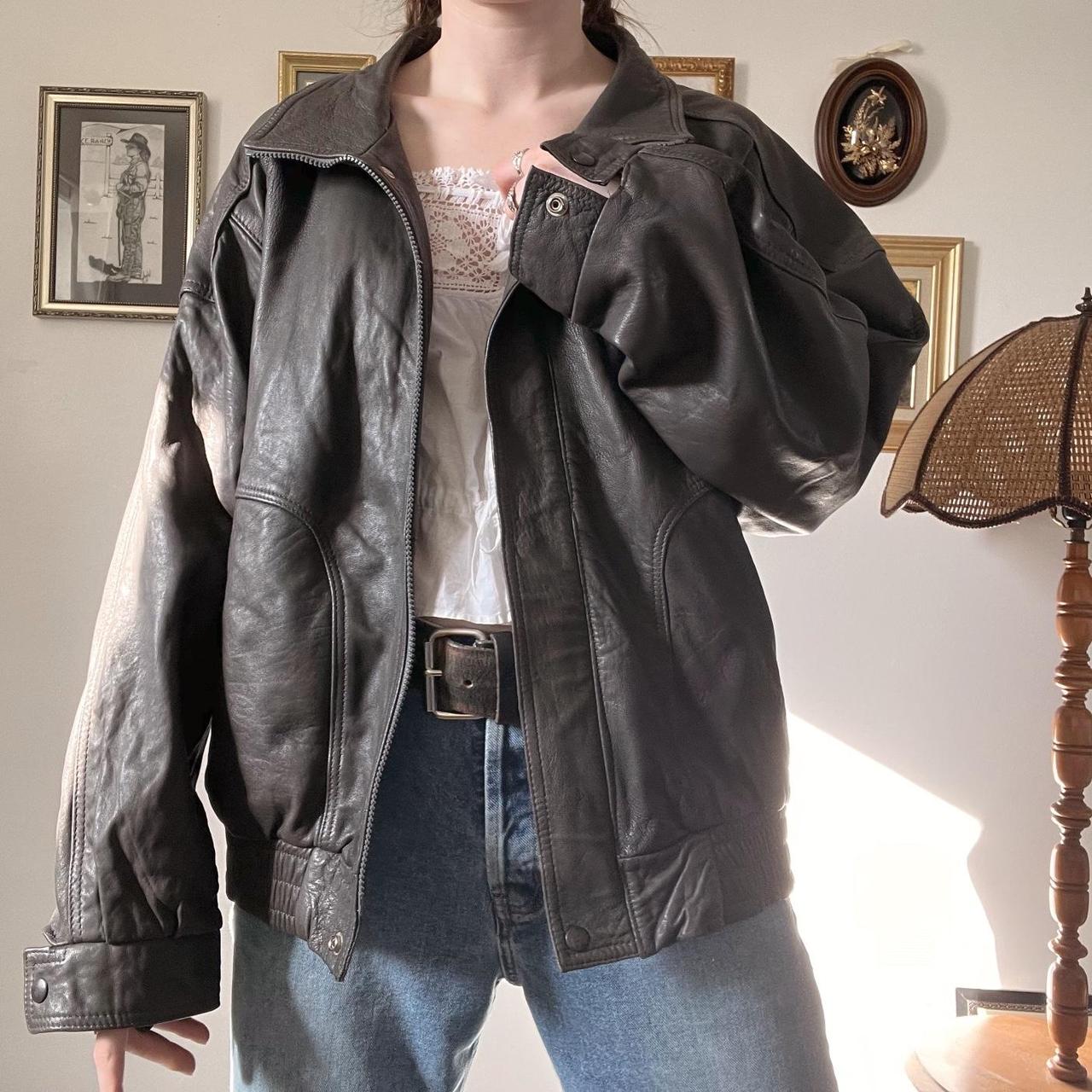 Vintage leather bomber jacket (L)