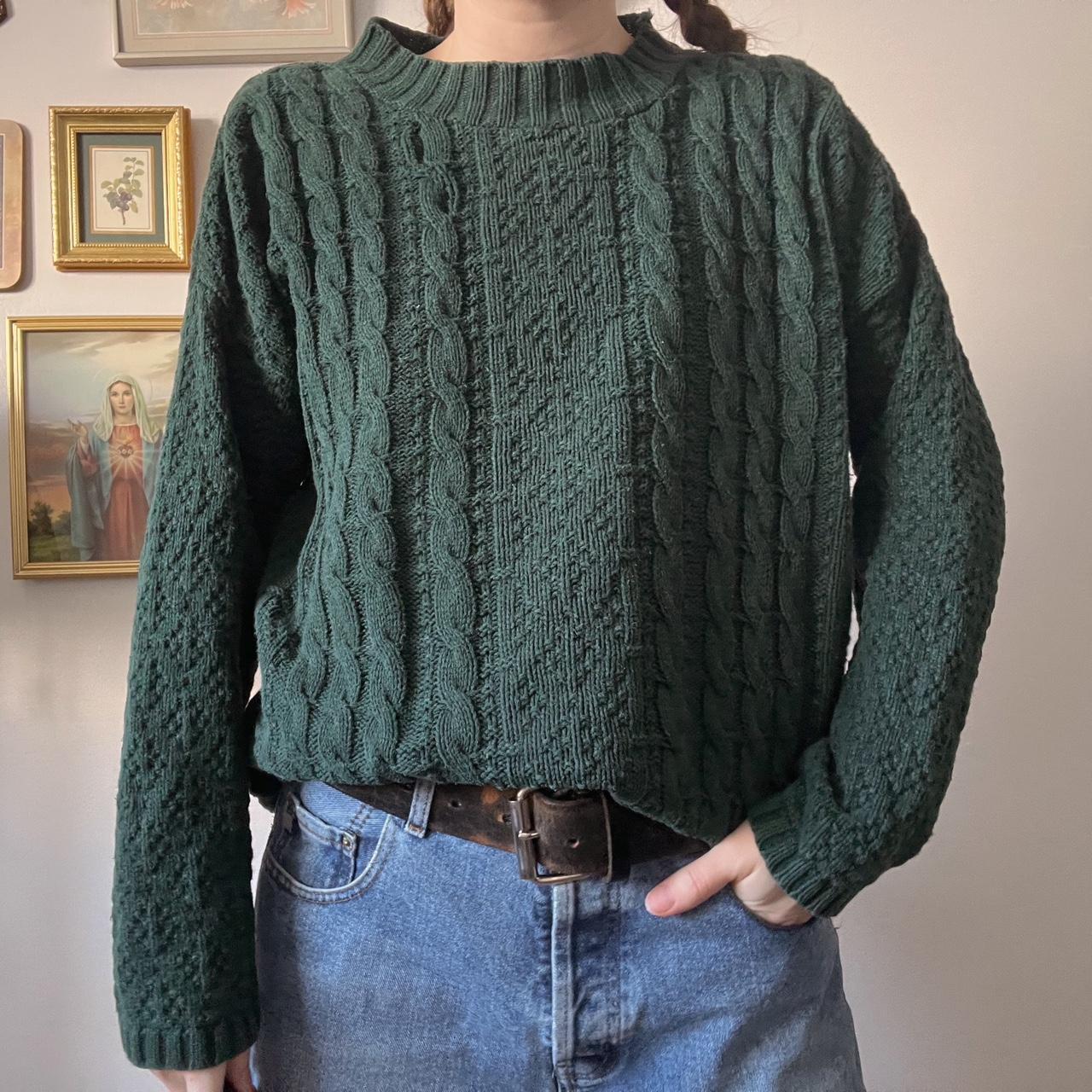 Pine green cable knit (L)