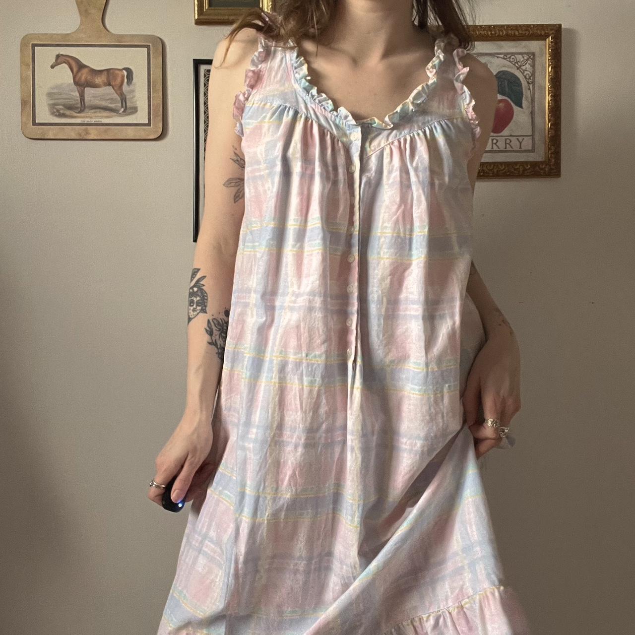 Pastel checkered ruffle nightgown (S)