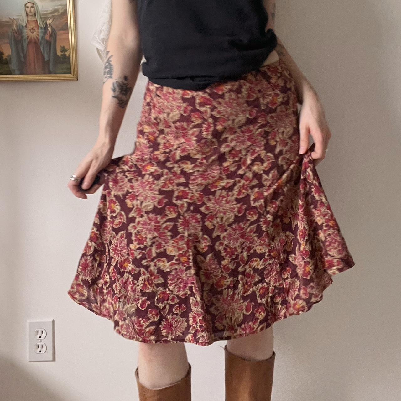 Silk floral midi skirt (M)