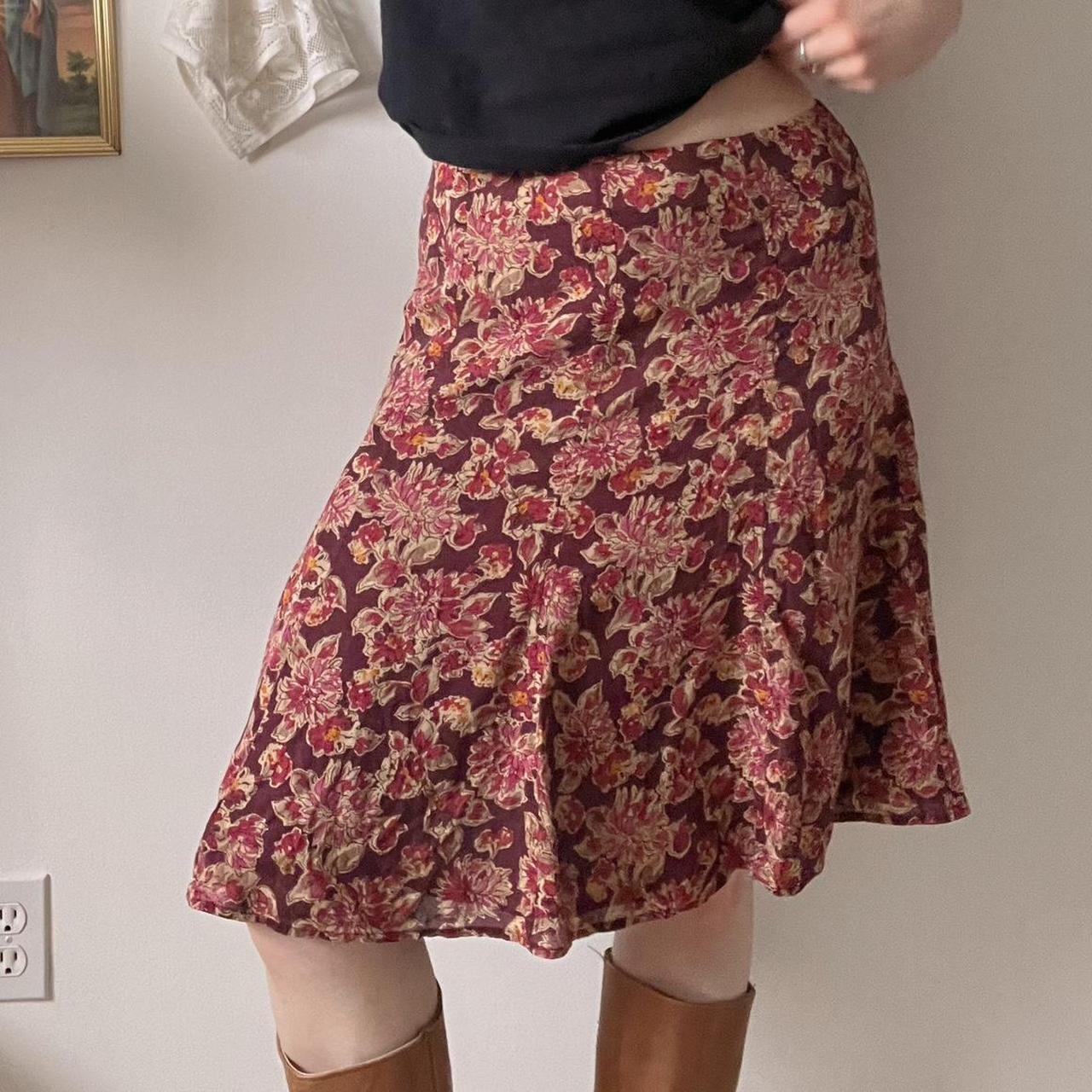 Silk floral midi skirt (M)