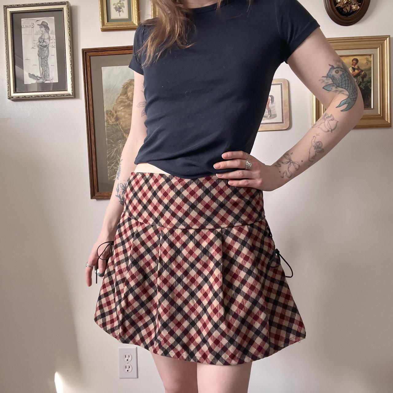 Vintage checkered mini skirt (25")