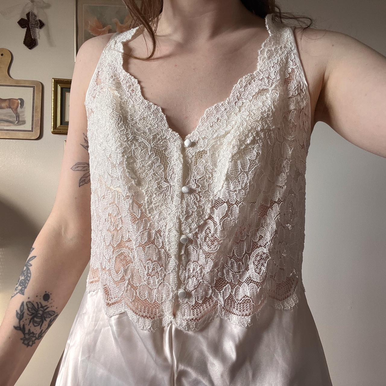 Romantic vintage lace romper (L)