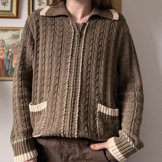 Earthy cottage cable knit (M)