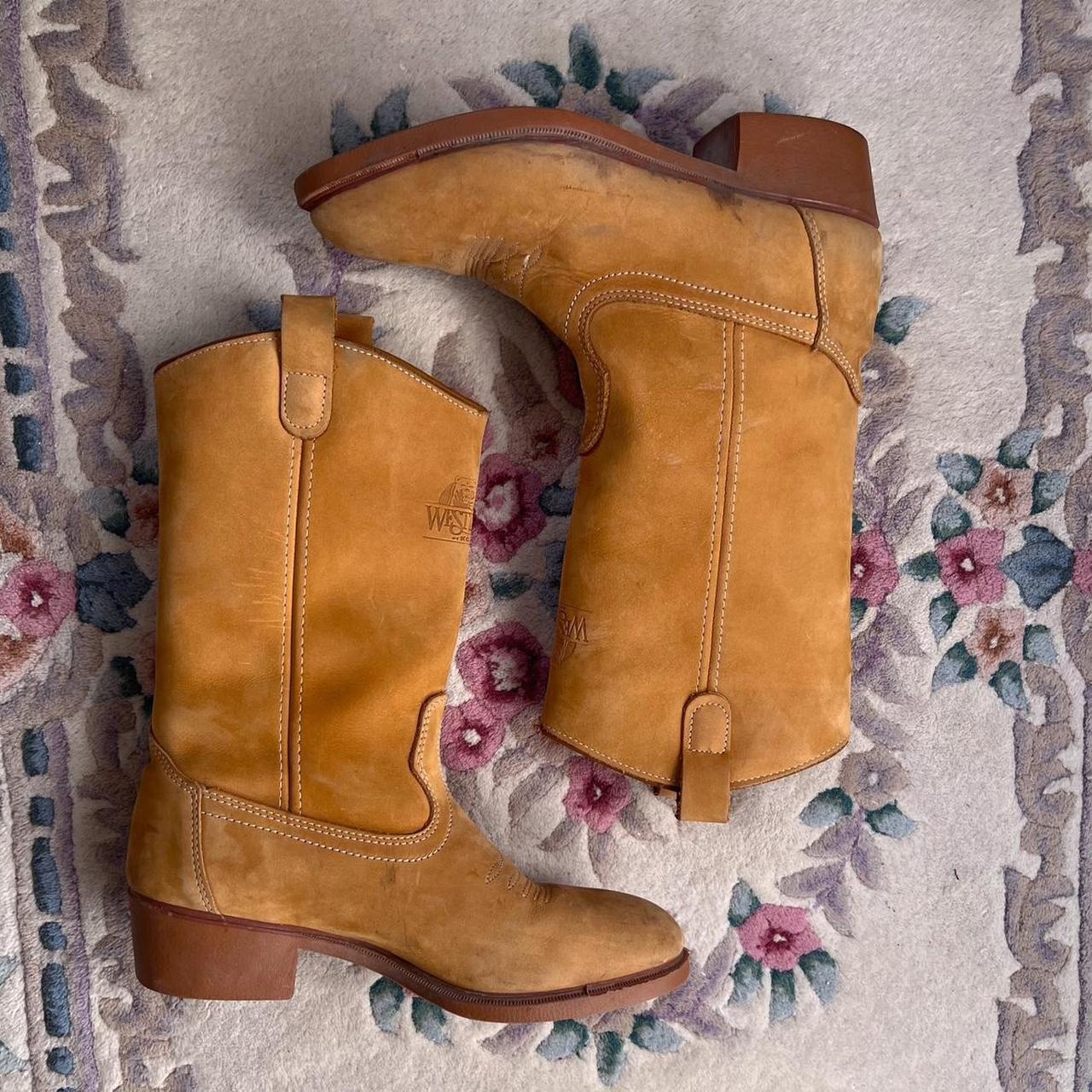 Vintage tan cowboy boots (9)