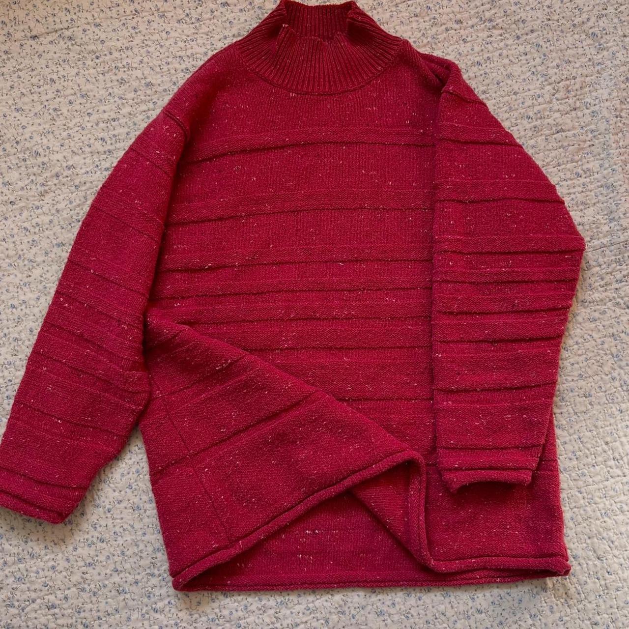 Red speckled knit sweater (L)