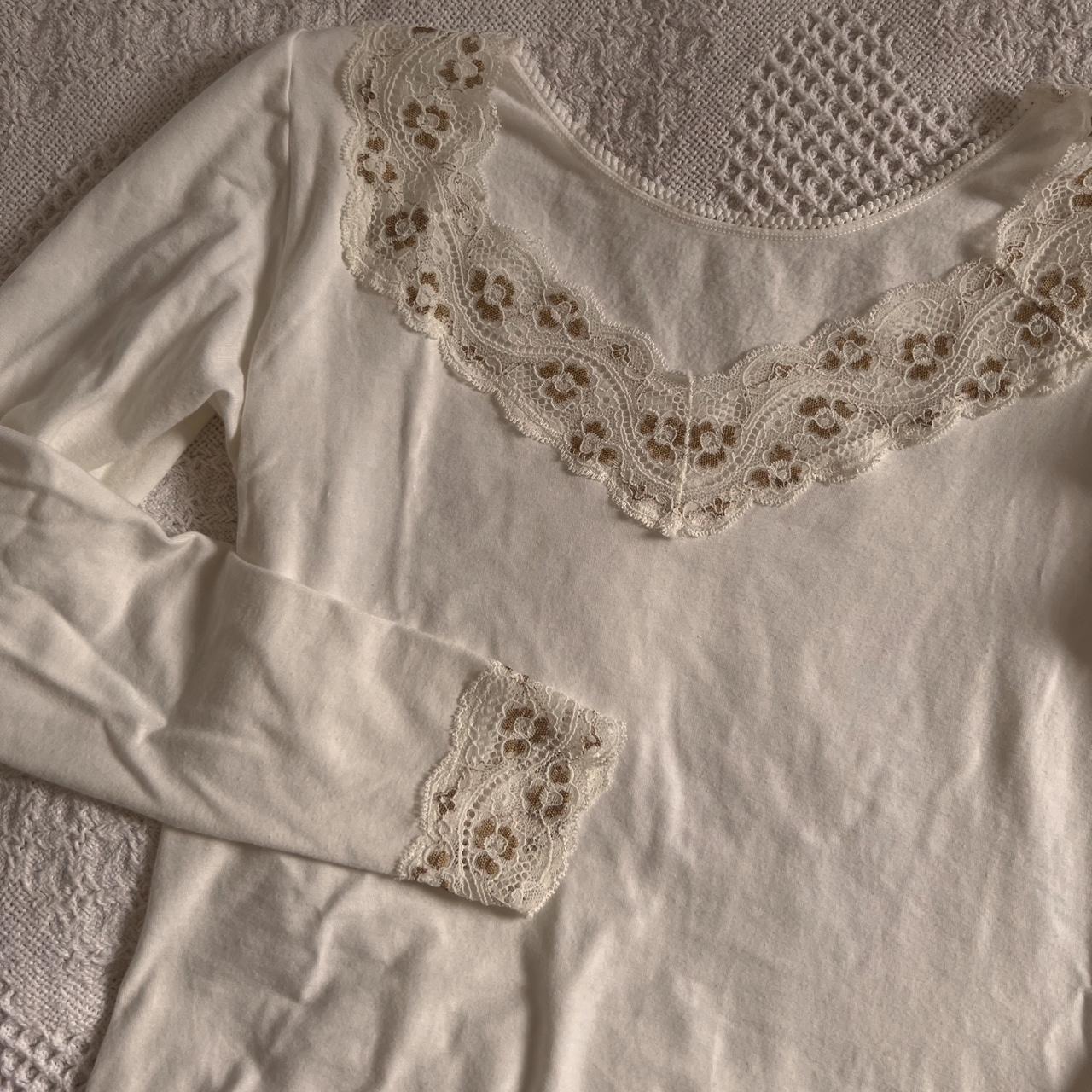 Elegant vintage lace top (S)